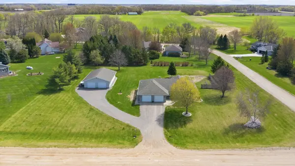 19388 Memory CIR, Hutchinson, MN 55350