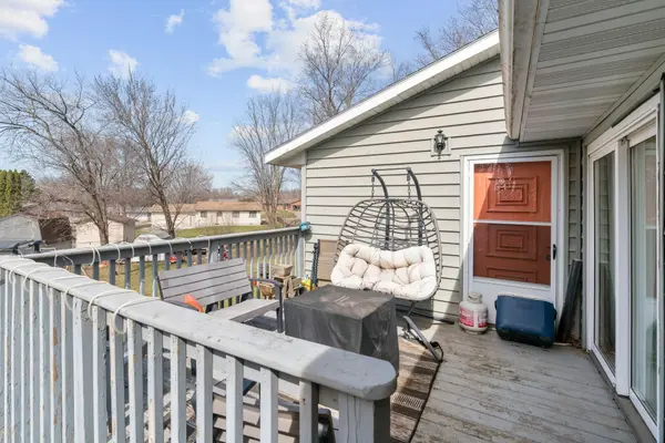 1110 16th ST SW, Owatonna, MN 55060