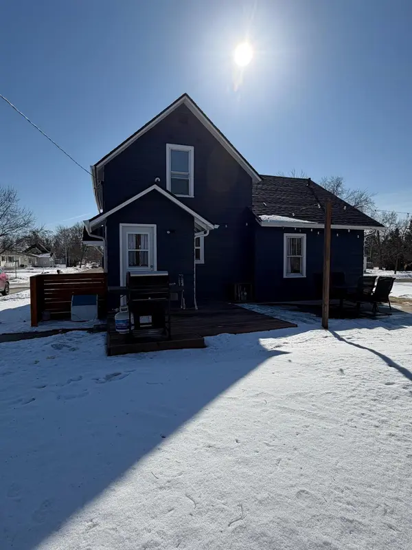 547 3rd AVE NW, Perham, MN 56573