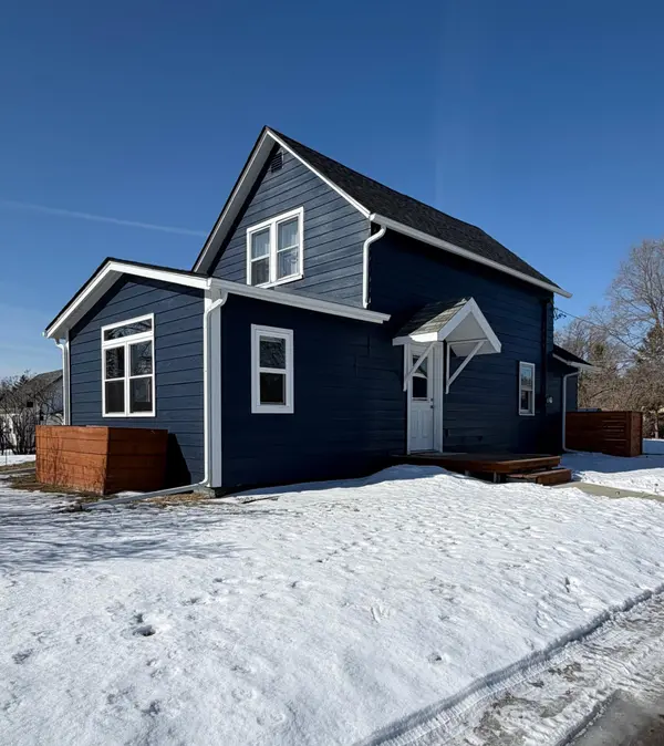 547 3rd AVE NW, Perham, MN 56573