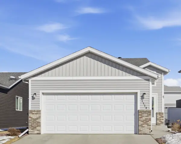 1114 22nd AVE W, West Fargo, ND 58078