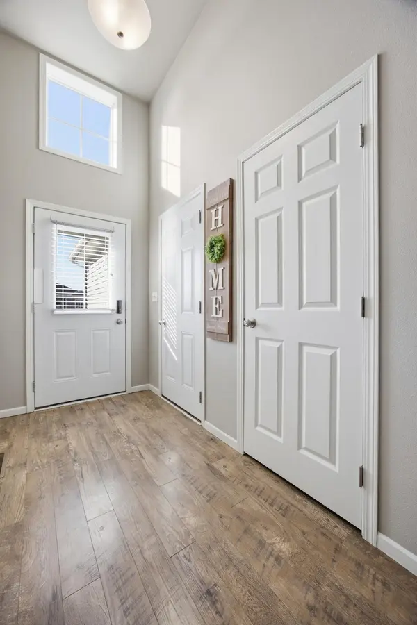 1114 22nd AVE W, West Fargo, ND 58078
