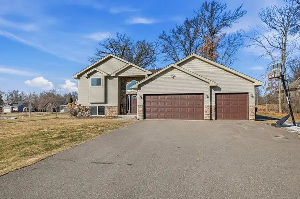 20506 150th ST NW,  Elk River,  MN 55330