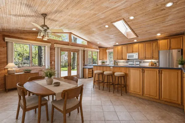 220 Rice Creek TER NE, Fridley, MN 55432