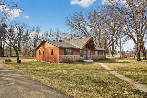 280 Poplar LN, Annandale, MN 55302