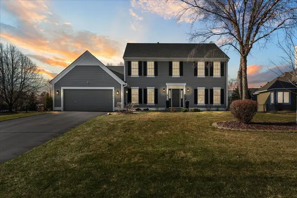 3437 Gunston LN, Woodbury, MN 55129