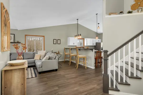 11066 190 1/2 AVE NW,  Elk River,  MN 55330