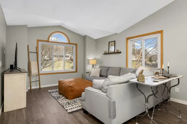 11066 190 1/2 AVE NW, Elk River, MN 55330