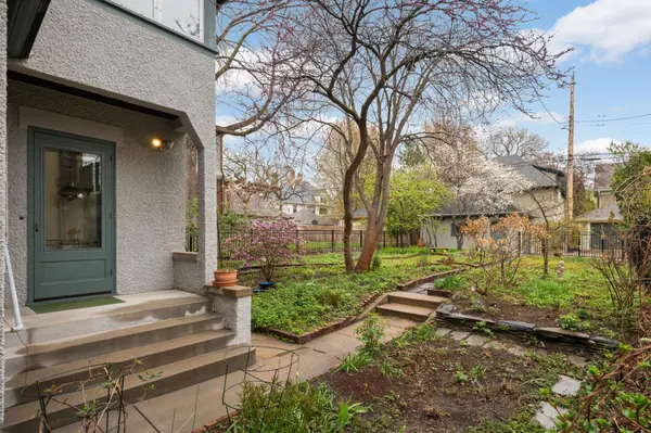 2421 Irving AVE S, Minneapolis, MN 55405