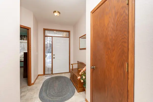419 Independence ST NE, New Prague, MN 56071