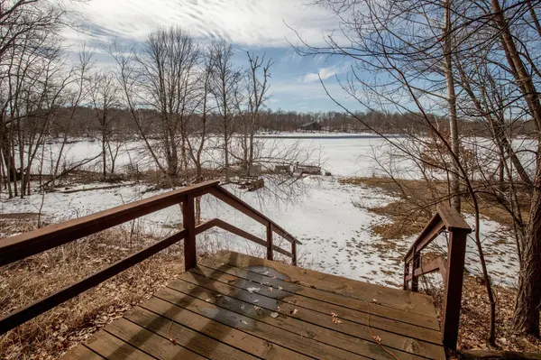 10802 Sunset Bay LN, Pequot Lakes, MN 56472