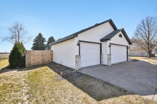 593 Tuttle DR, Hastings, MN 55033
