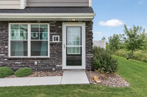 11010 Yalta ST NE #E, Blaine, MN 55449