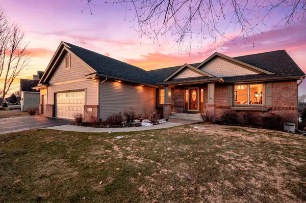 21418 Queen ST NW,  Elk River,  MN 55330