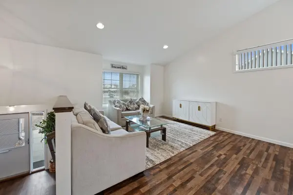 1856 Partridge PL, Centerville, MN 55038