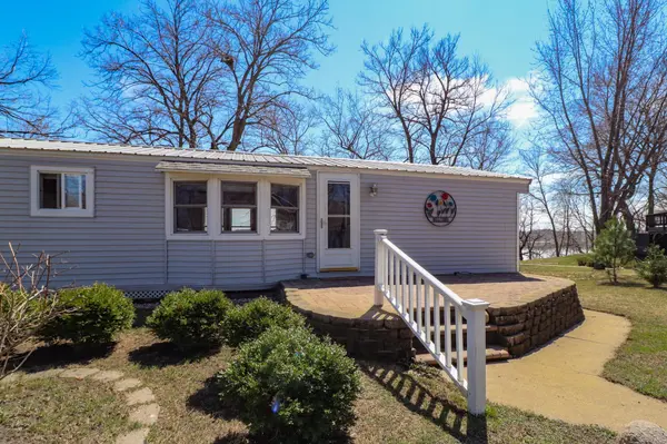 17012 Patricia ST, Paynesville, MN 56362