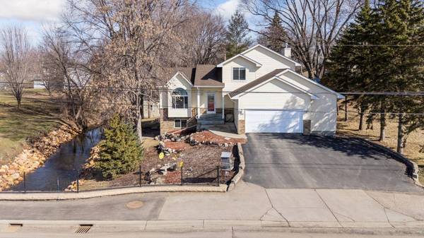 100 Benton ST E, Cologne, MN 55322