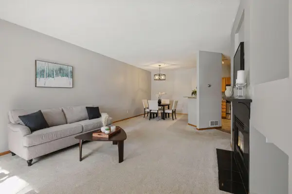 14392 Raymond LN, Eden Prairie, MN 55347