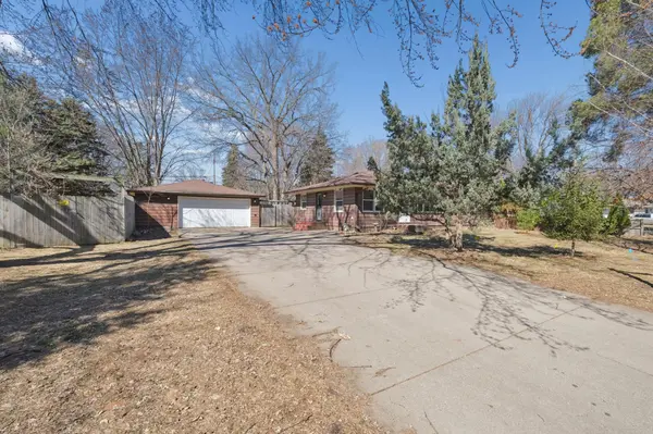 6501 Georgia AVE N, Brooklyn Park, MN 55428