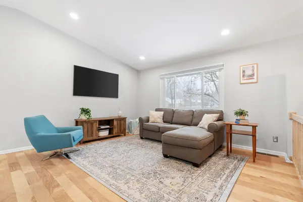 16500 The Strand, Minnetonka, MN 55345