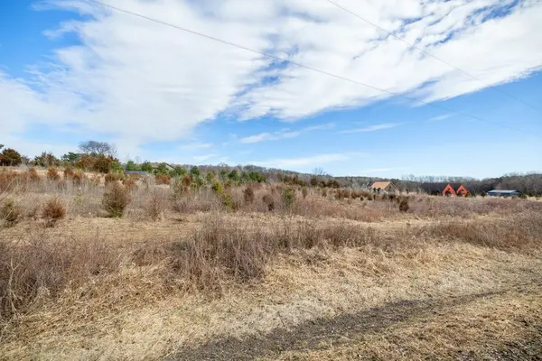 5131 Trading Post TRL S, Afton, MN 55001