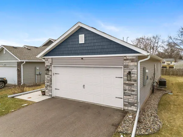 7387 Degrio WAY, Inver Grove Heights, MN 55076