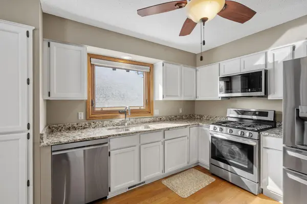2190 German ST, Maplewood, MN 55109