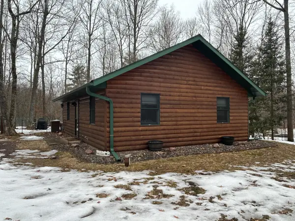 2808 28 7/16 ST, Birchwood, WI 54817
