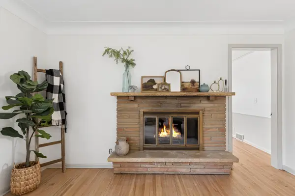 4652 Caribou DR, Minnetonka, MN 55345