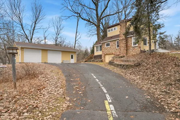 1305 Spruce PL, Mound, MN 55364