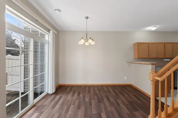 20424 Kensfield TRL, Lakeville, MN 55044