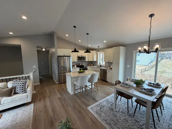 1635 Squirrel WAY, New Richmond, WI 54017