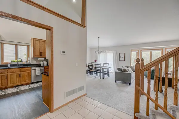 1612 Golf View DR, River Falls, WI 54022