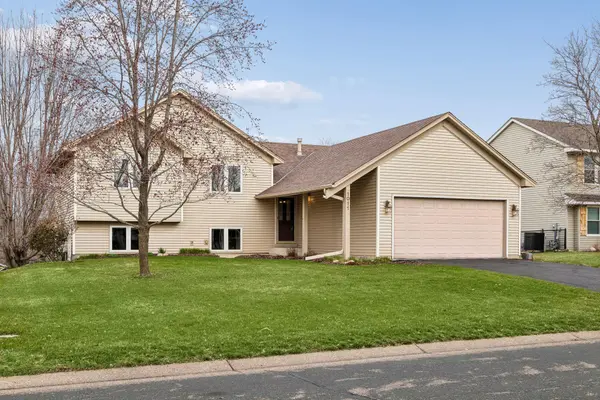 1011 Boston Hill RD, Eagan, MN 55123