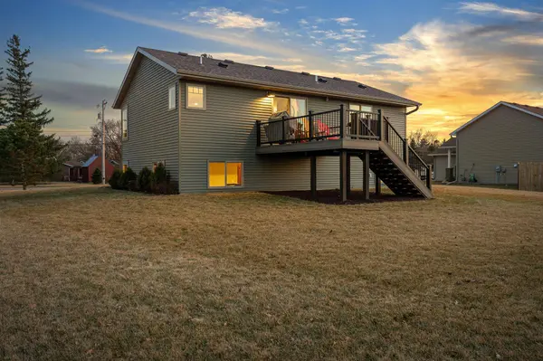 2013 12th AVE NE, Austin, MN 55912