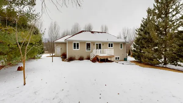 3177 Lakecrest RD NE, Alexandria, MN 56308