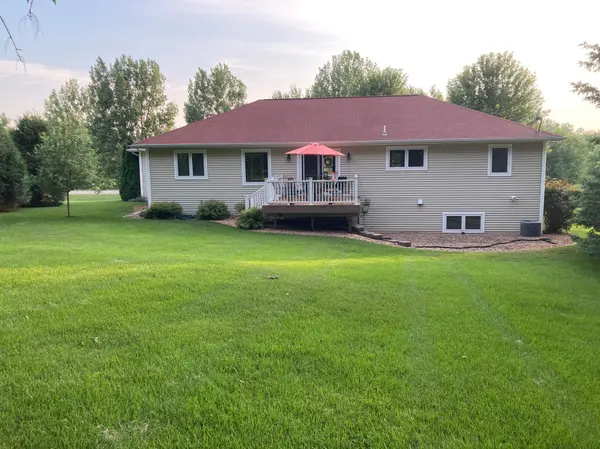 3177 Lakecrest RD NE, Alexandria, MN 56308