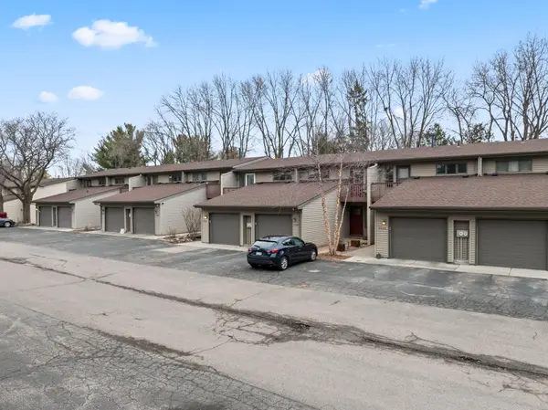 1126 Highland AVE, Northfield, MN 55057