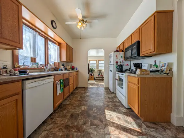 323 3rd AVE NW, Perham, MN 56573