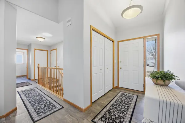 3801 22nd ST S, Fargo, ND 58104