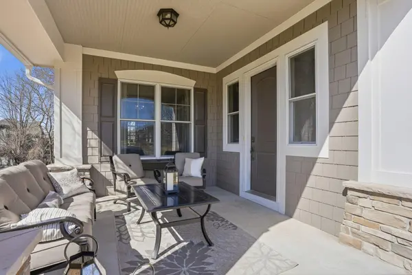 11587 Avery DR, Inver Grove Heights, MN 55077