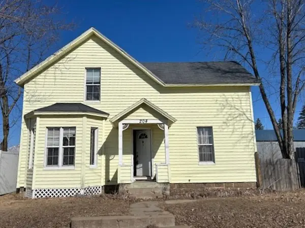 204 1st ST S, Royalton, MN 56373