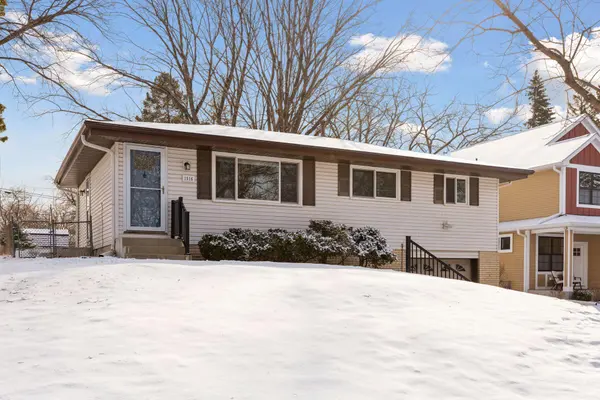 1516 Boone AVE N, Golden Valley, MN 55427