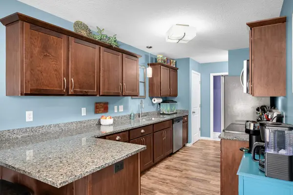408 Bentley CT, Jordan, MN 55352