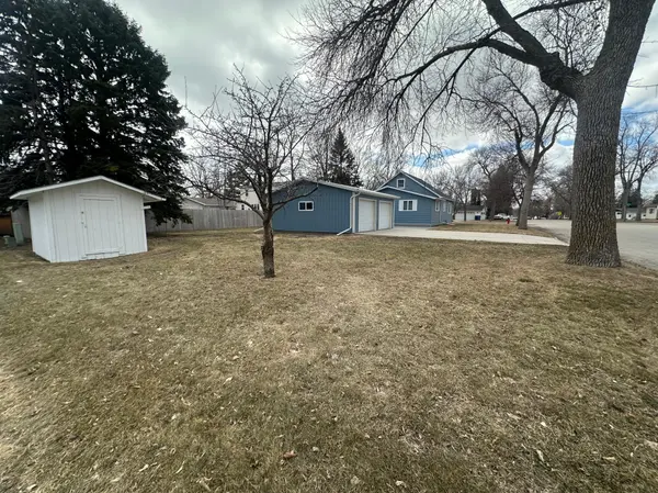 720 4th ST, Hawley, MN 56549