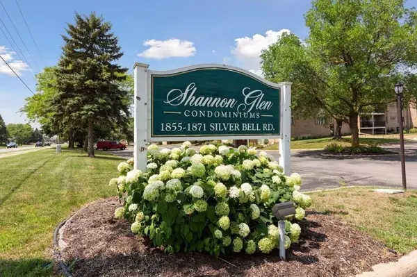 1871 Silver Bell RD #307, Eagan, MN 55122
