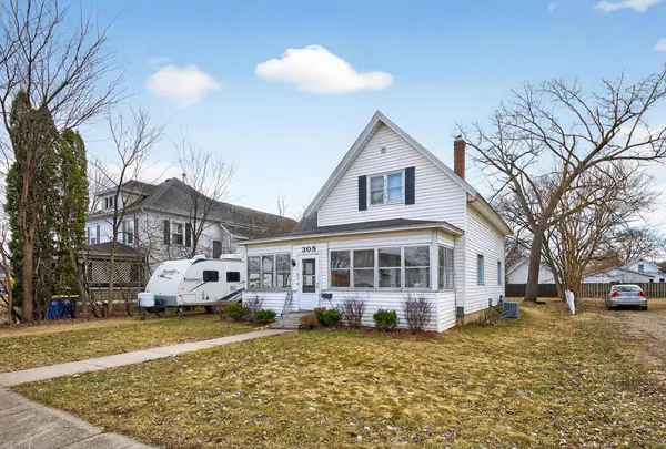 305 N Prairie ST, Lake City, MN 55041
