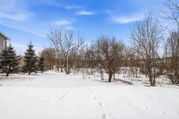1326 Osauka RD NE, Sauk Rapids, MN 56379