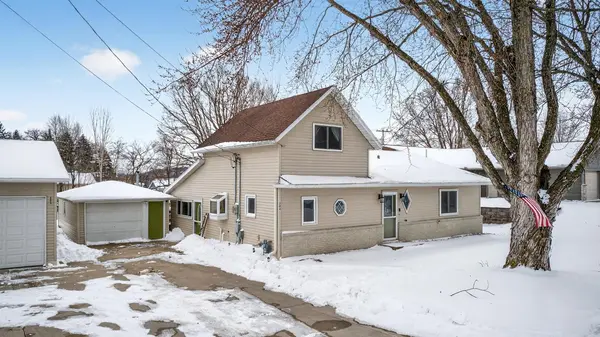 204 6th ST SW, Chatfield, MN 55923