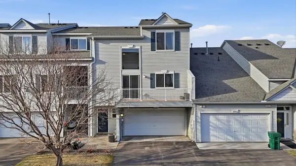 3762 Abercrombie LN, Stillwater, MN 55082